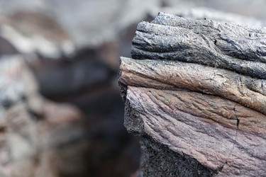 Pahoehoe Lava hat alle Formen angenommen, Makroaufnahme, Ostriftzone, Kilauea Vulkan, Big Island of Hawai'i, USA