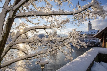 Schnee an der alten Holzbrücke, Olten, Solothurn, Schweiz