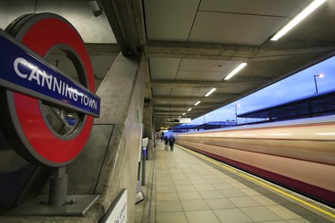 Canning Town Tube Station, London, UK, Vereinigtes Kˆnigreich